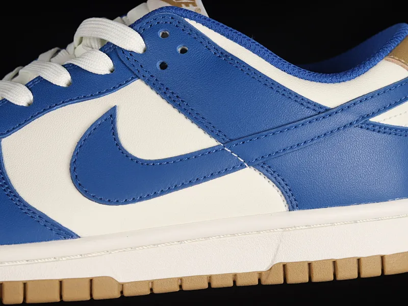 All categories Nk SB Dunk series Nk SB Dunk Low low-top sneakers Nk Dunk Low Raw rubber white and blue color SB low-top sports and leisure sneakers DO7412-200